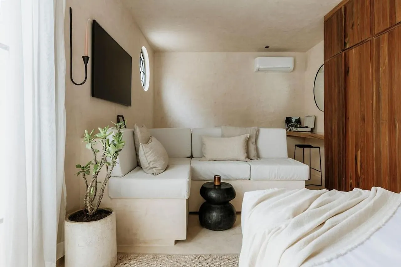 Casa Crocata Romance And Retro Tulum 0*,  Mexico